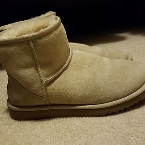 Ugg Boots Mini